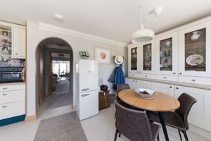 Photo 25- click for photo gallery